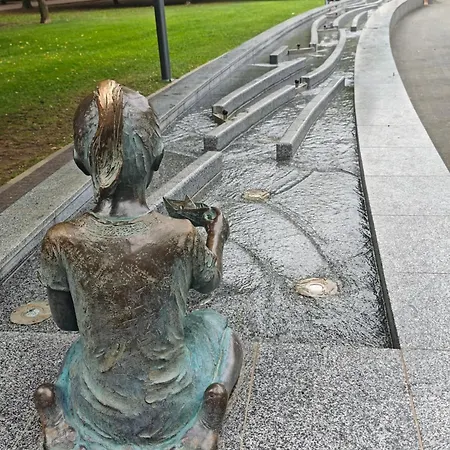 Margit * Хайдусобосло